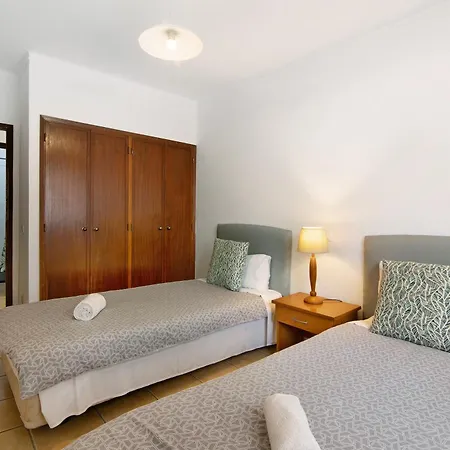 Διαμέρισμα Directly To The Two Bedrooms